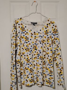 White Floral Dot Long-Sleeve Top Size XL